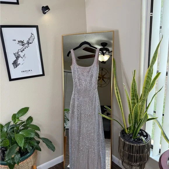 Babyboo Petra Sequin Maxi Dress NWOT XS - Picture 7 of 11